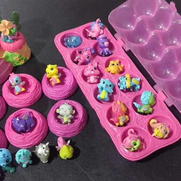 Large lot of Hatchimals - Picture 3 of 5